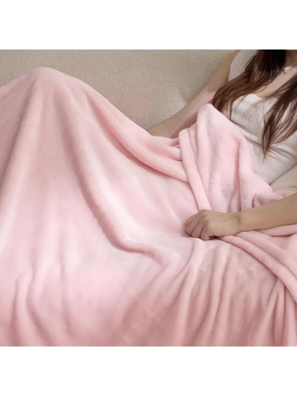 Cozy Pink Fleece Throw Blanket - Soft 300GSM Couch Blanket for Home Decor, 50x60